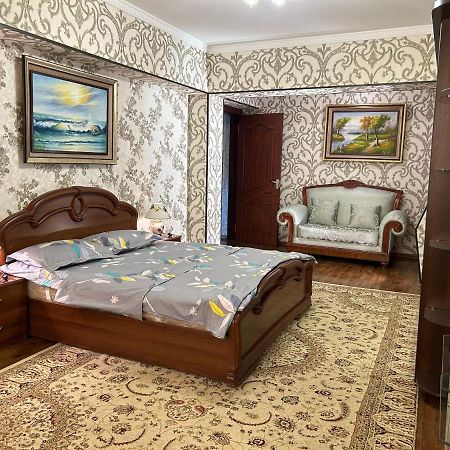 Comfort 2 Room Apartment City Center Tsum Ташкент Екстериор снимка